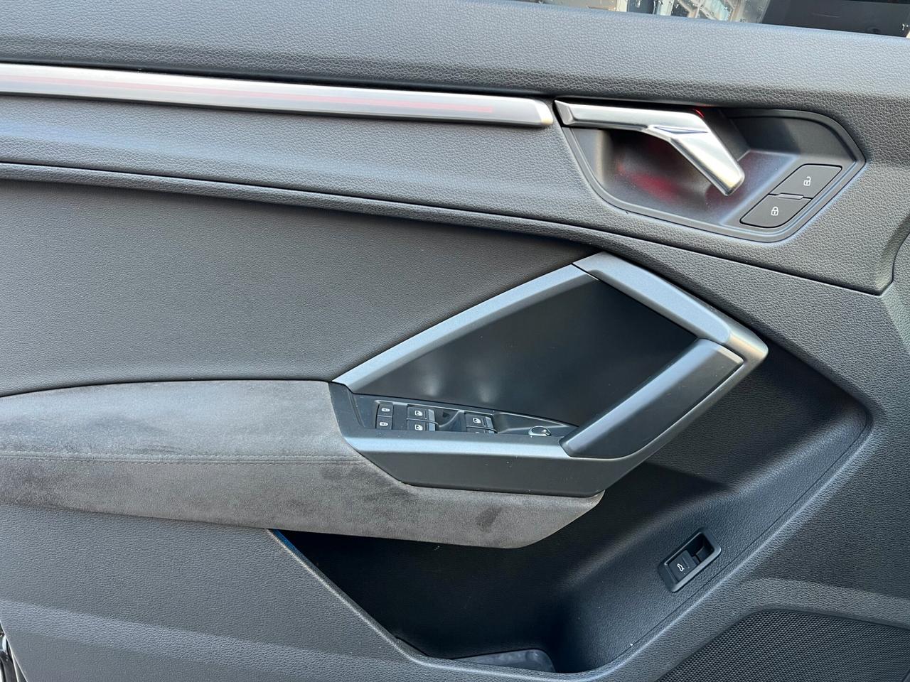 Audi RSQ3 SPORTBACK QUATTRO 2.5 400CV/TETTO/R"21/ BLACK EDITION