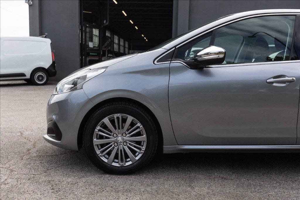 PEUGEOT 208 5p 1.2 puretech Allure s&s 82cv my18 del 2019