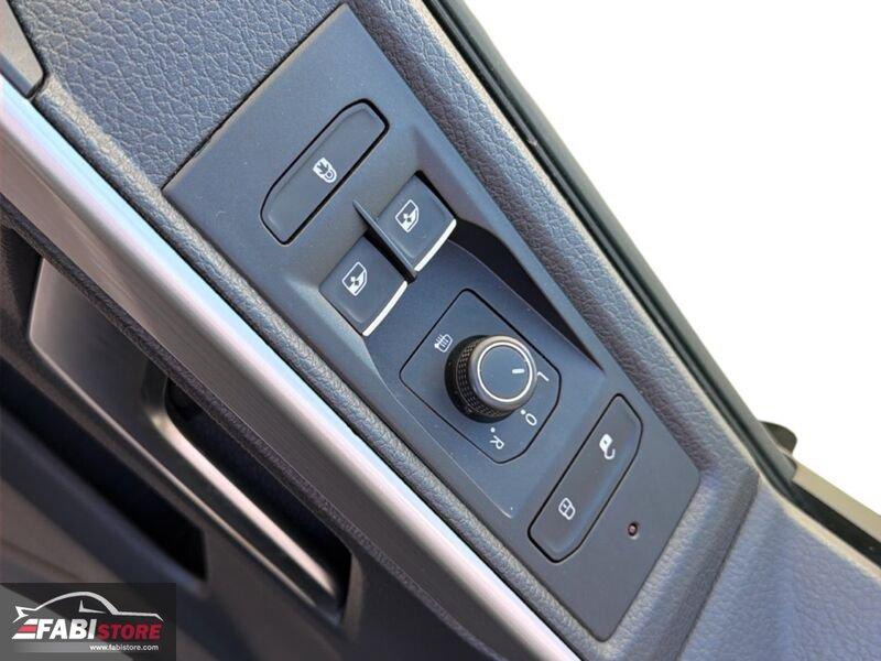 Volkswagen Multivan T6.1 Multivan 2.0 TDi 150 Cv DSG 4Motion - LED, Clima, Pelle ecc