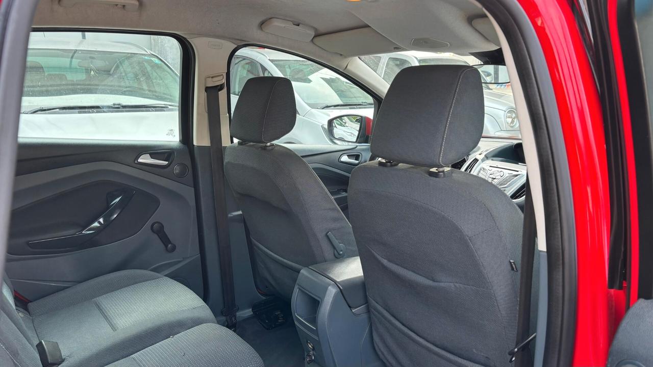 Ford C-Max 1.6 TDCi 115CV Titanium