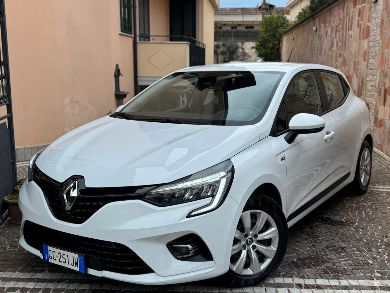 Renault Clio TCe 12V 100 CV GPL 5 porte Intens