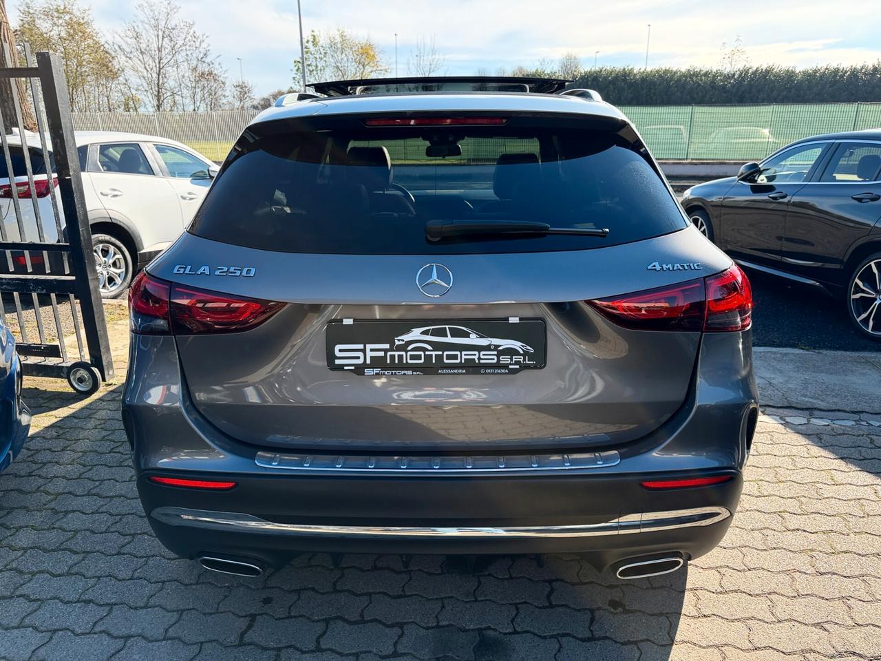 Mercedes-benz GLA 250 Automatic 4Matic Premium TETTO APRIBILE