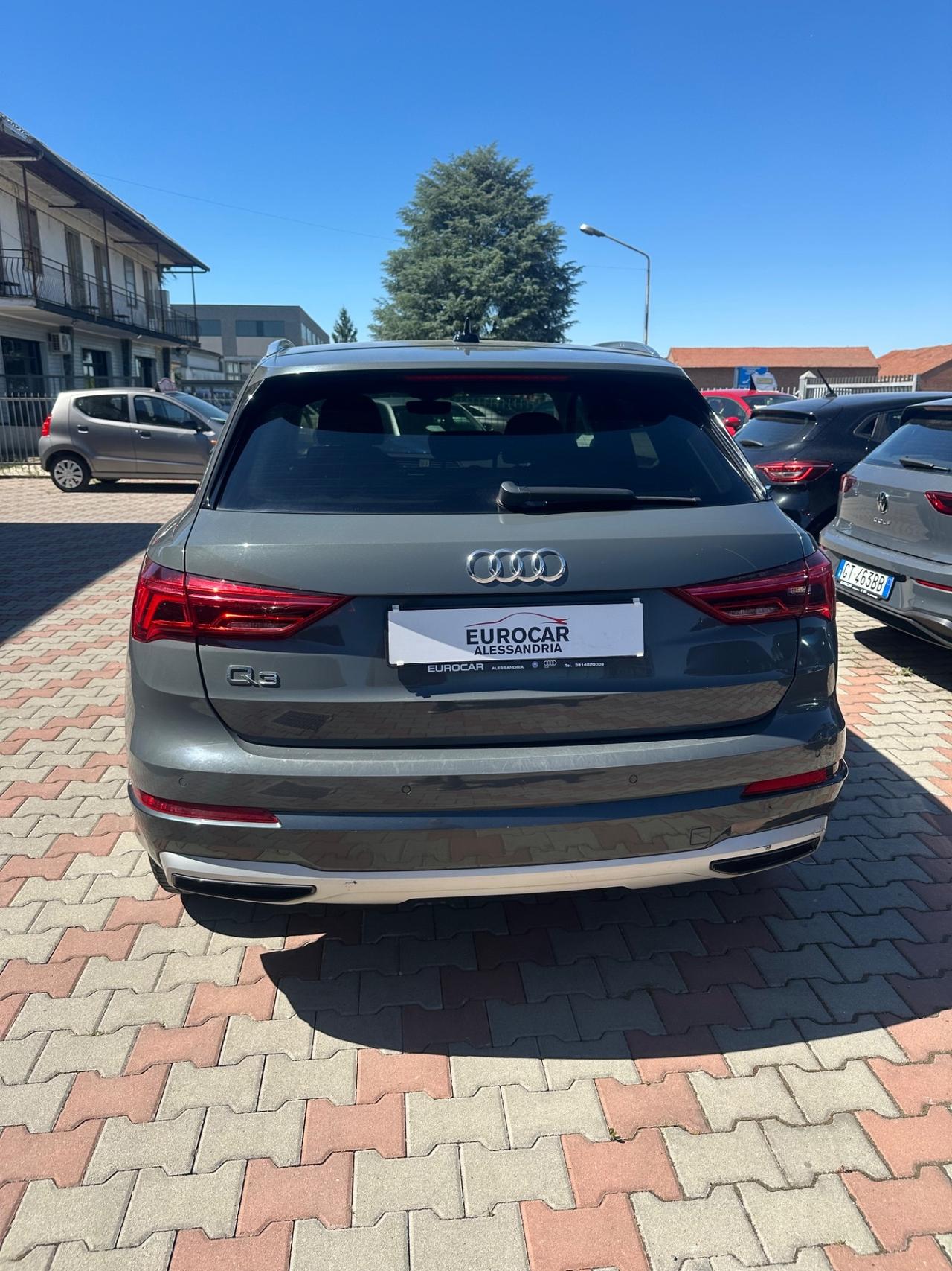 Audi Q3 35 TDI S tronic Business Advanced