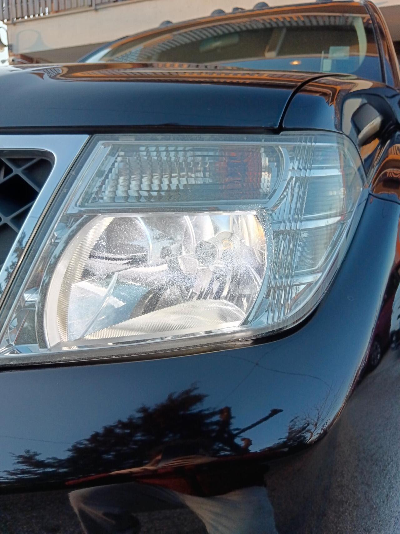 Nissan Navara 2.5 190CV GANCIO RETROCAMERA