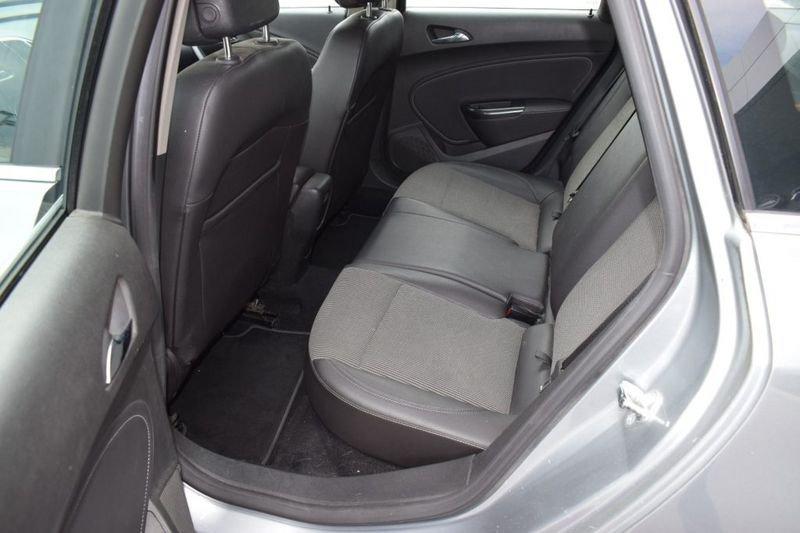 Opel Astra 1.7 CDTI 110CV Sports Tourer Cosmo