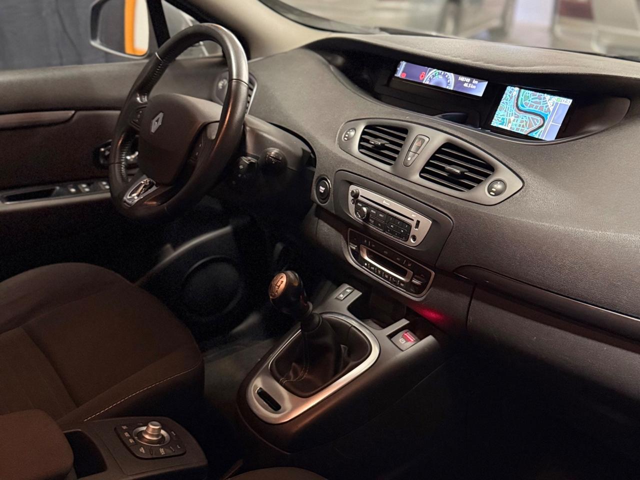 INCREDIBILE RENAULT SCENIC XMOD IN CONDIZIONI ECCELLENTI