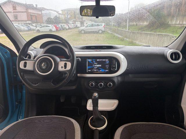 RENAULT Twingo SCe Lovely POCHI CHILOMETRI NAVIGATORE