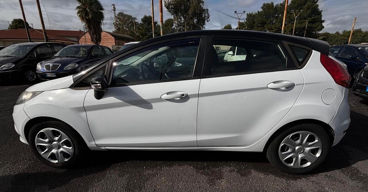 Ford Fiesta 1.6 TDCi 95 CV 5p. Titanium