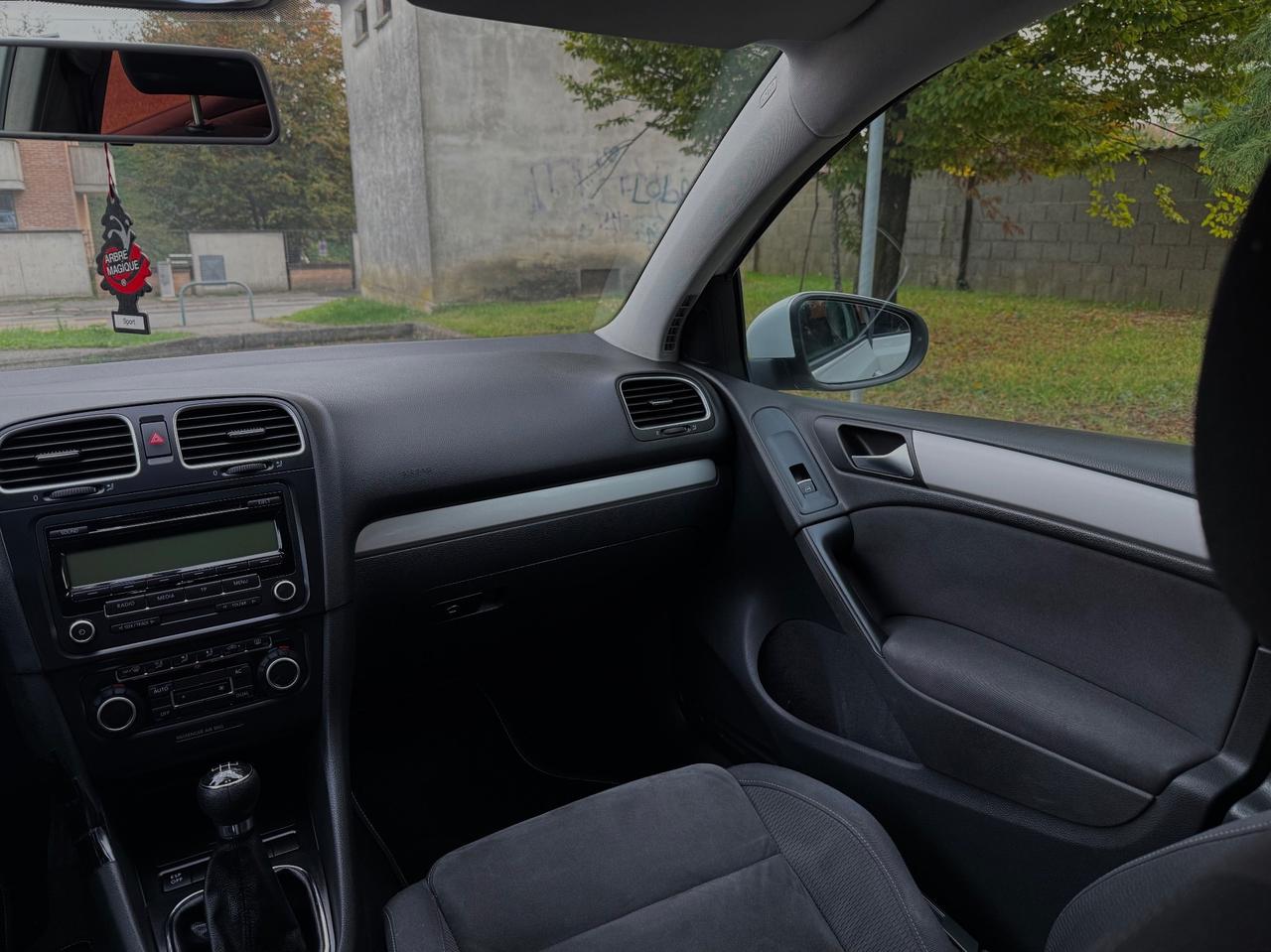 Volkswagen Golf 1.6 TDI DPF 3p. Trendline