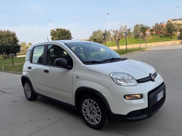 FIAT Panda 1.0 HYBRID CITY LIFE+SCHERMO+TELEFONO+CITY