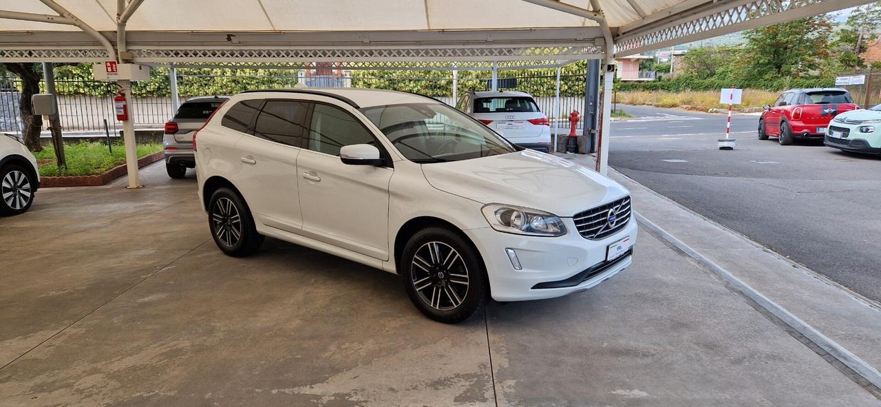 Volvo XC60 D3 2.0D 150cv Geartronic R-design
