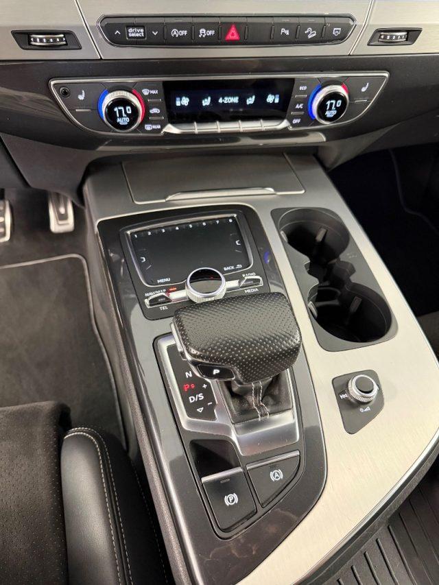 AUDI Q7 50 TDI quattro tiptronic 7 posti S Line Sline