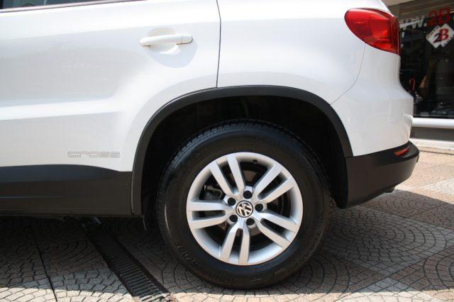 VOLKSWAGEN Tiguan 2.0 TDI 110 CV Cross BlueMotion Technology