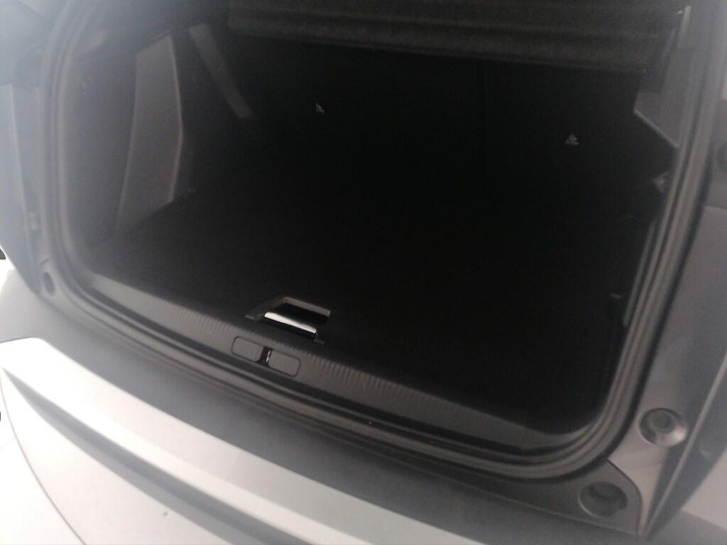Peugeot 2008 1.5 BlueHDi Allure