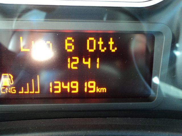 FIAT 500L 0.9 TwinAir Turbo Natural Power