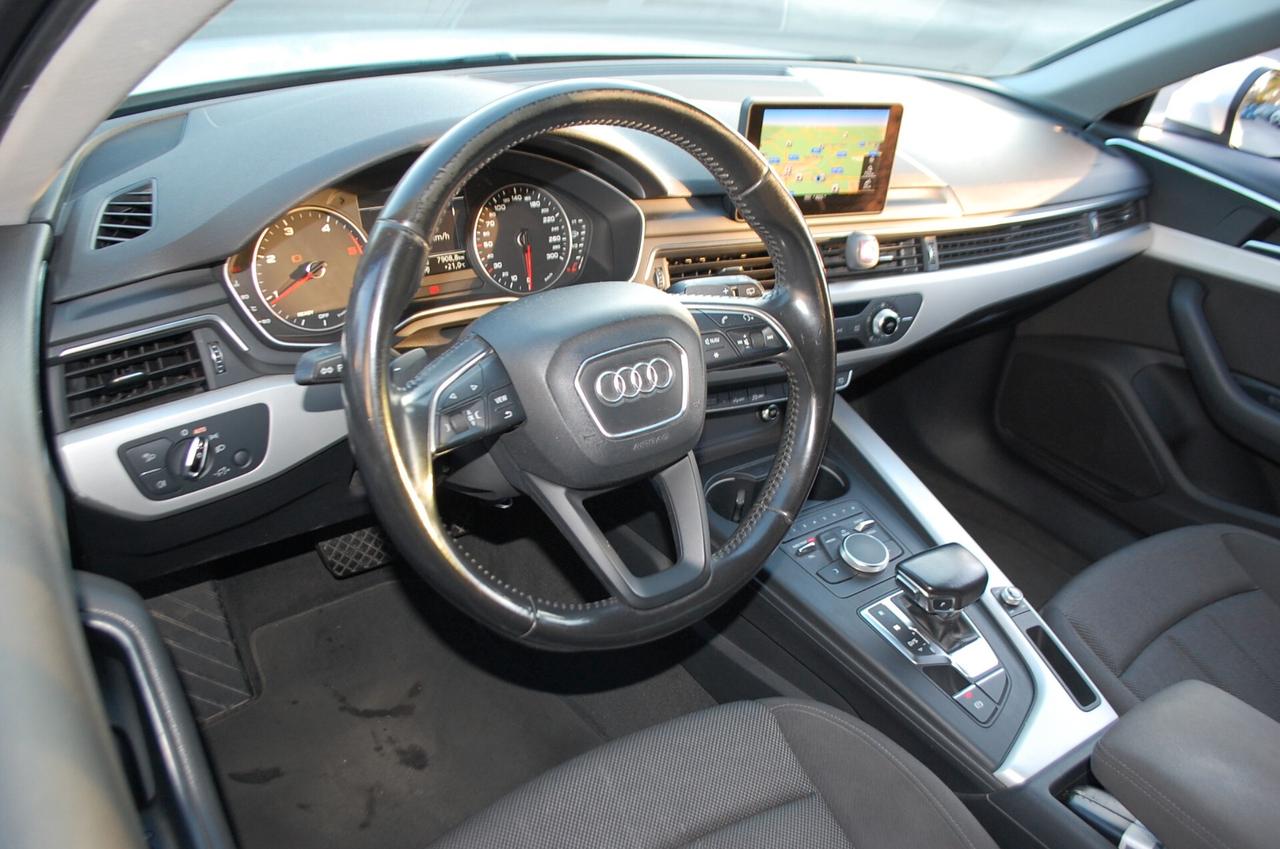 Audi A4 Avant 35 2.0 TDI 150CV S-Tronic Uff Italy Navi USB