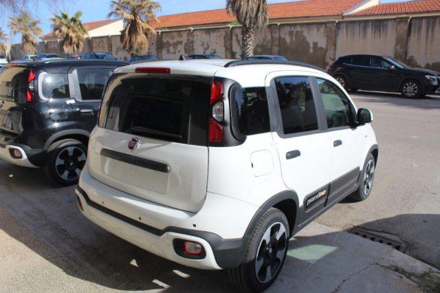 FIAT Panda 1.0 FireFly S&S Hybrid Pandina-KM0