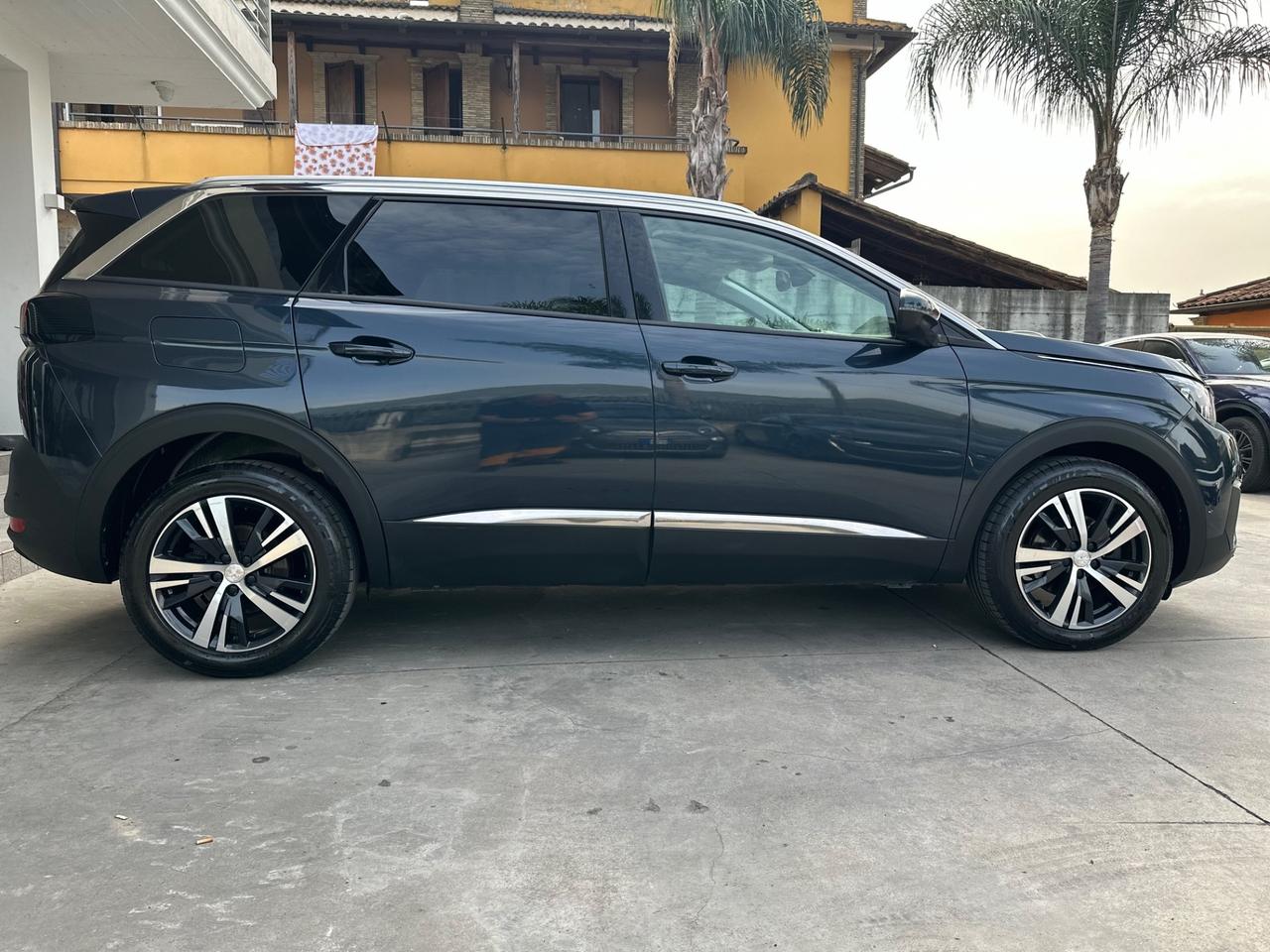Peugeot 5008 BlueHDi 130 S&S EAT8 Allure