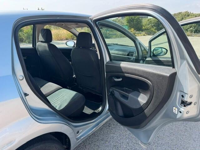 Fiat Grande Punto 1.3 MJT 75 CV 5 porte Dynamic