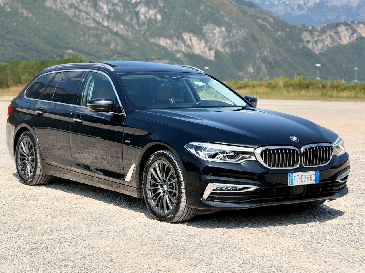 Bmw 520 520d Touring Luxury X-Drive