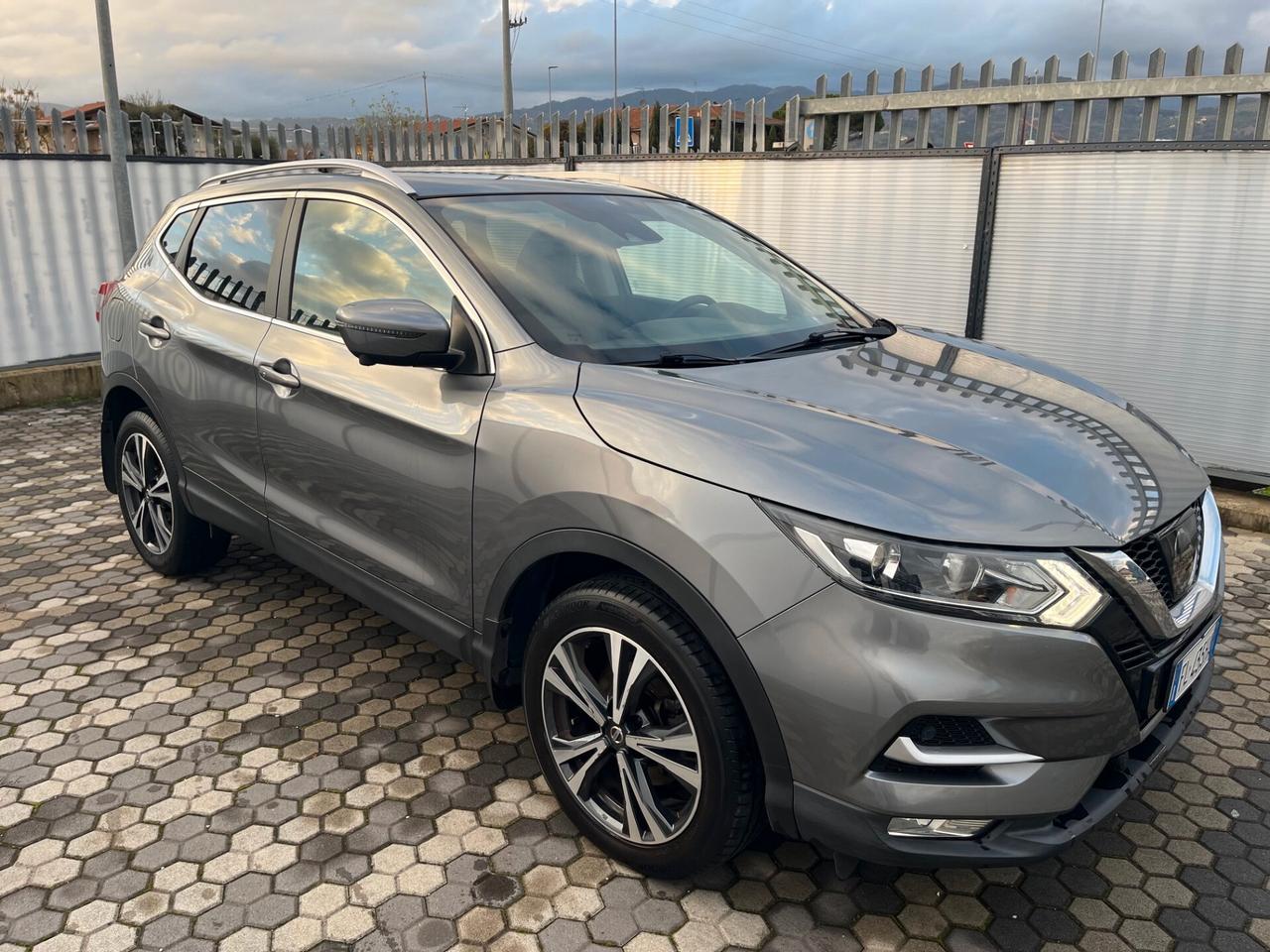Nissan Qashqai 1.5 dCi Tekna