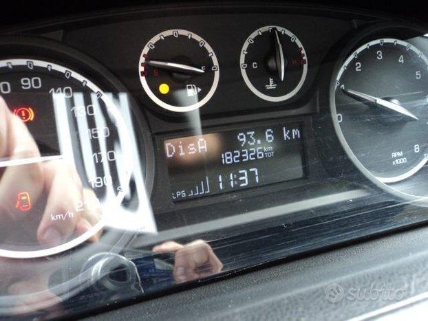 LANCIA Ypsilon 1.2 GPL