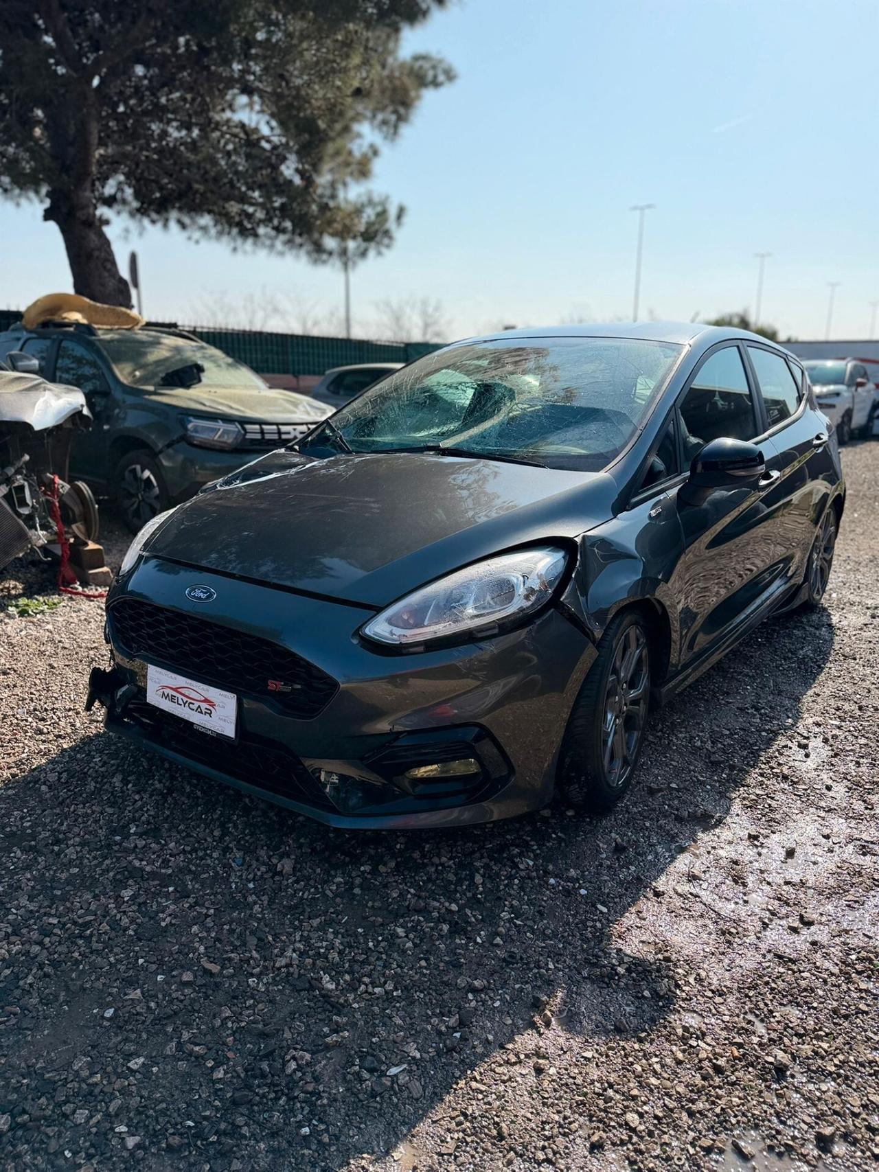 Ford Fiesta 1.5 EcoBlue 5 porte Vignale sinistrata