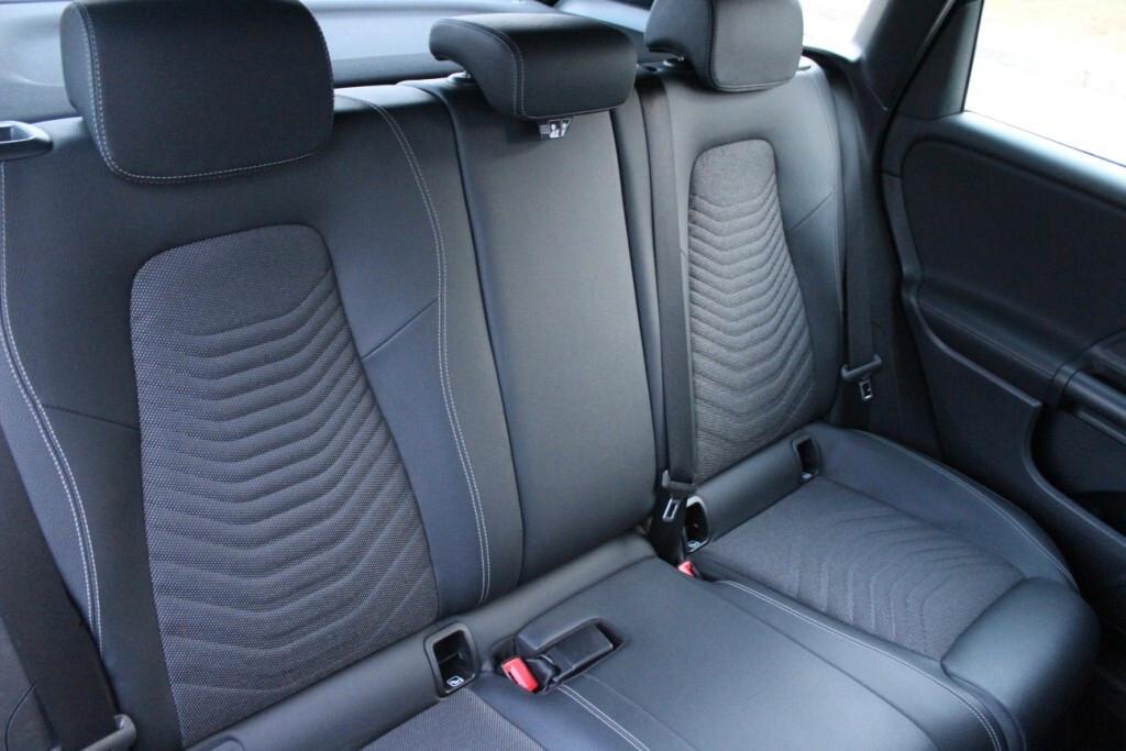 MERCEDES Classe B 180 d Aut. *FULL LED *Pelle