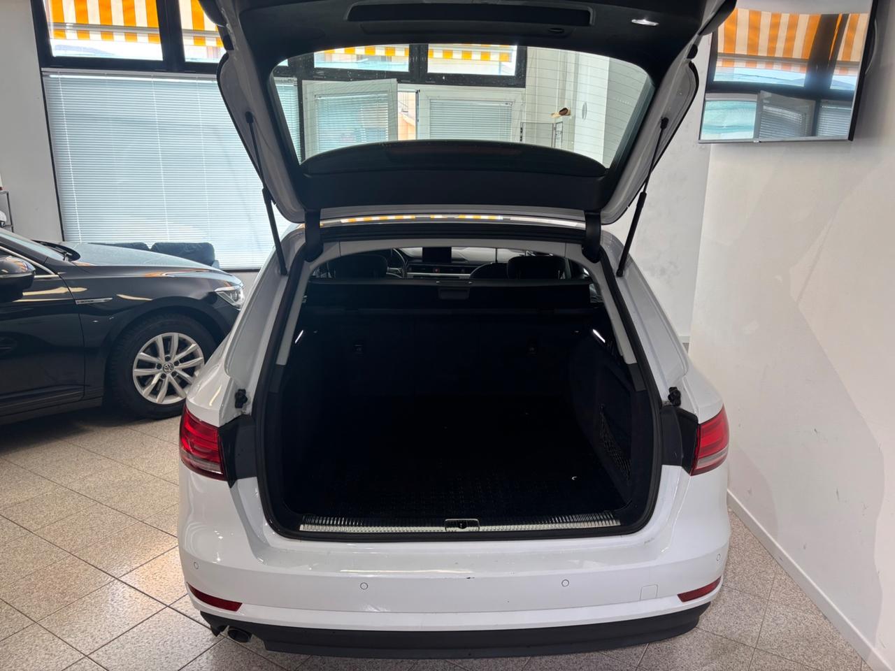 Audi A4 Avant 2.0 TDI 150 CV Business Sport