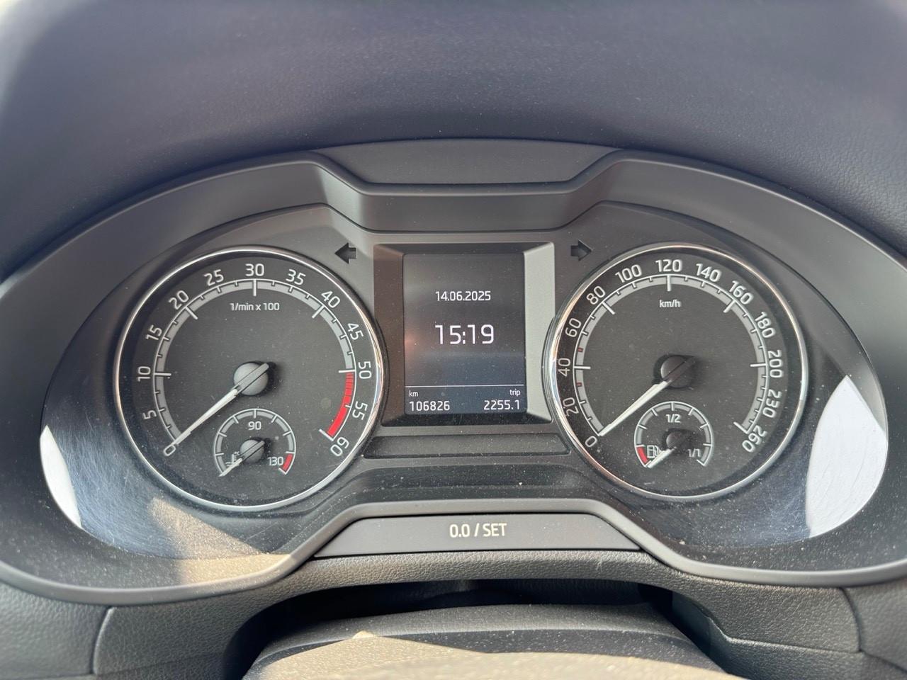 Skoda Octavia 1.6 TDI 116CV DSG – Executive – IVA esposta