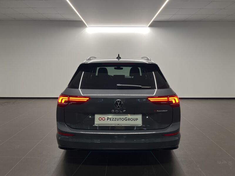 Volkswagen Golf Nuova Variant Life 2.0 TDI SCR 110 kW (150 CV) DSG