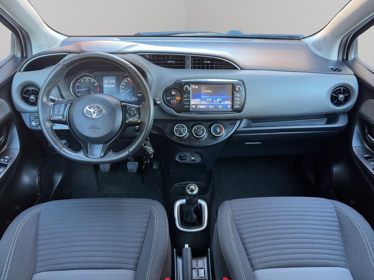 TOYOTA - Yaris - 1.0 5p. 72CV Lounge TELECAMERA
