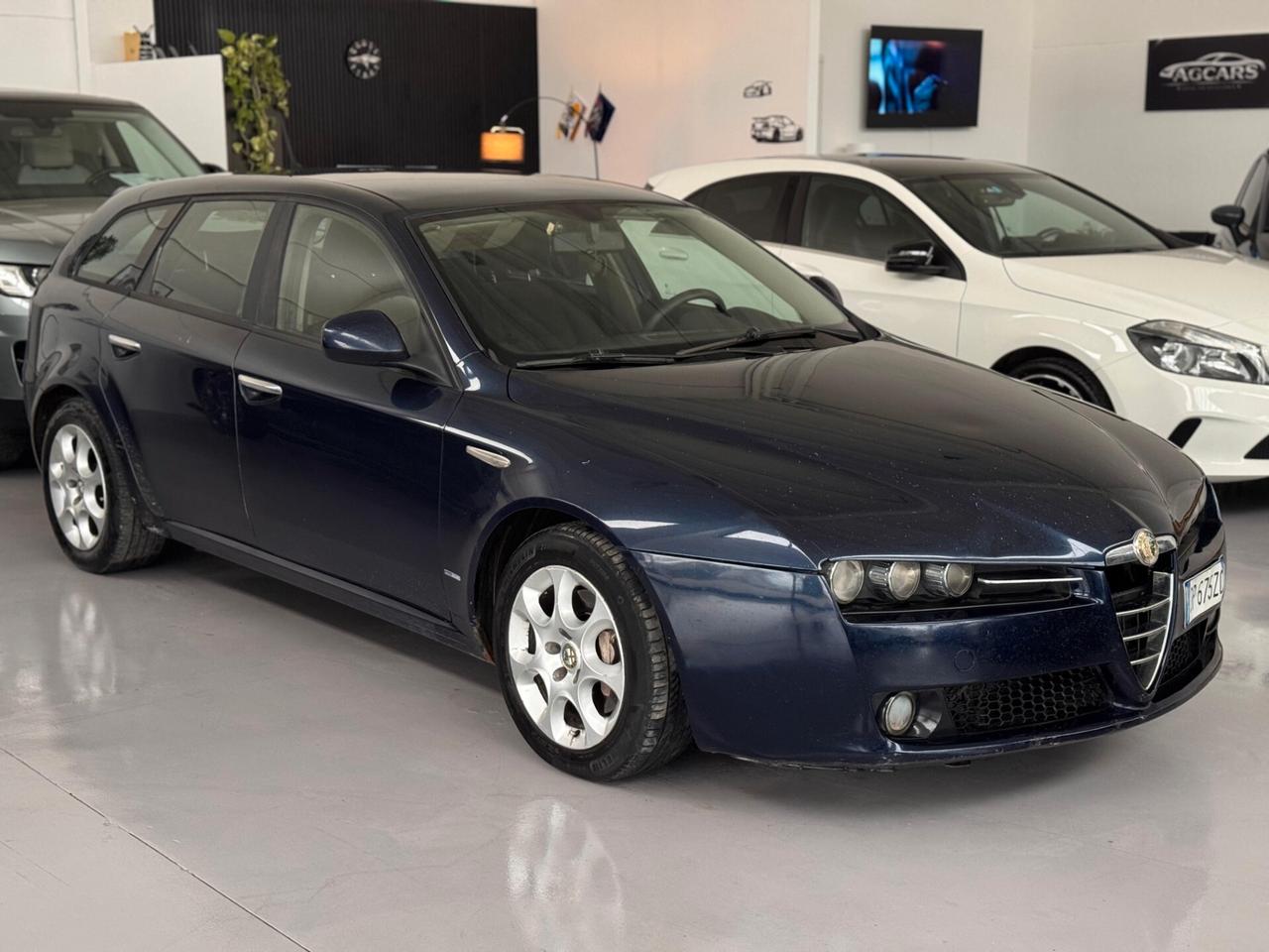 Alfa Romeo 159 1.9 JTDm 16V Sportwagon Distinctive