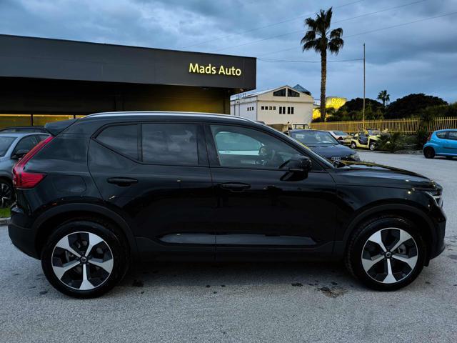 VOLVO XC40 B3 automatico Core