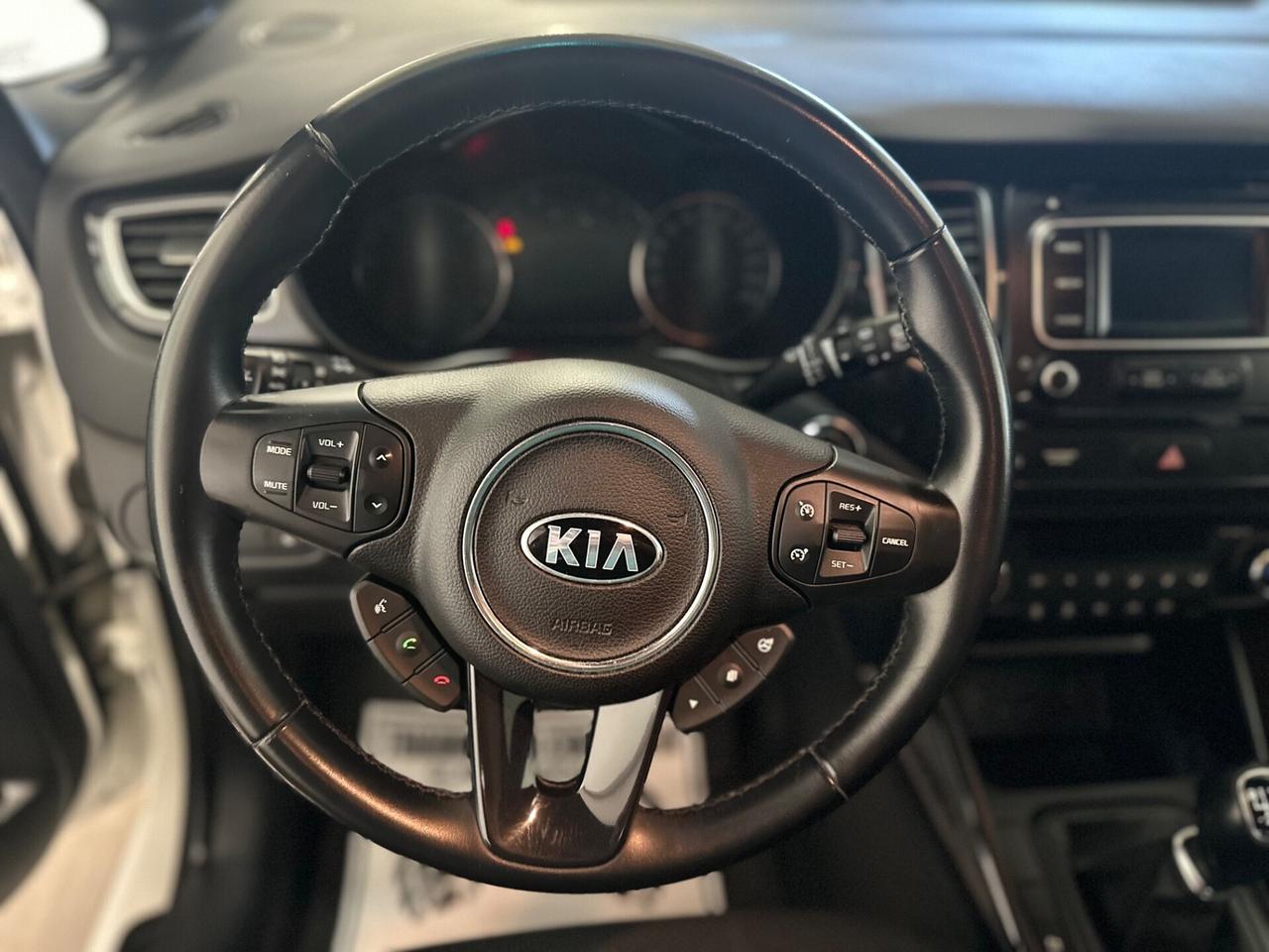 Kia Carens 1.7 CRDi 115 CV Class 7 POSTI GANCIO TRAINO