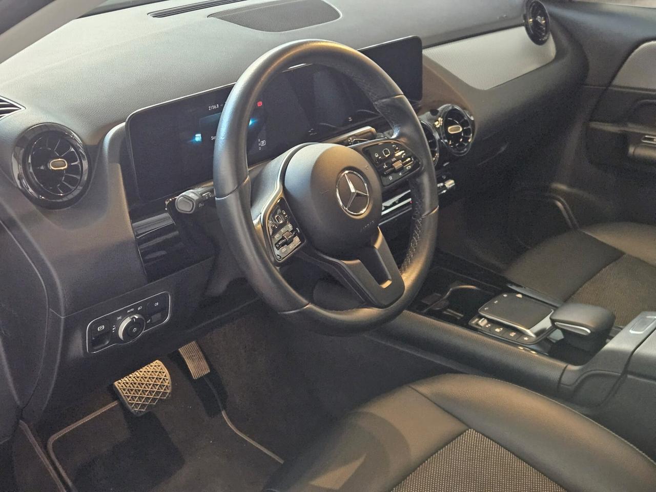 Mercedes-benz GLA 200 d Automatic Business