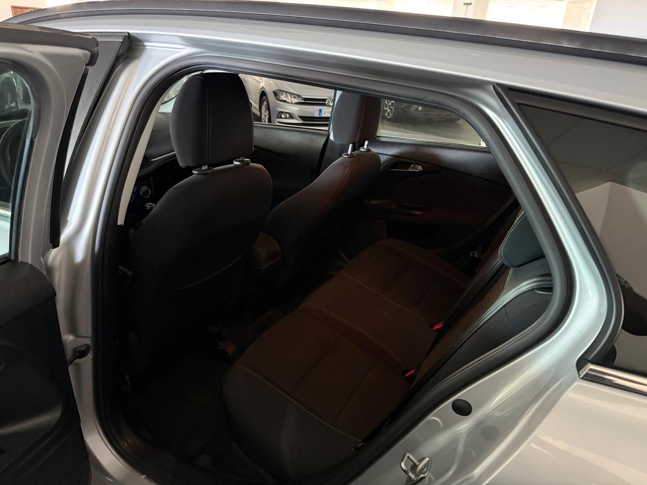 Fiat Tipo 1.6 Mjt S&S SW Lounge