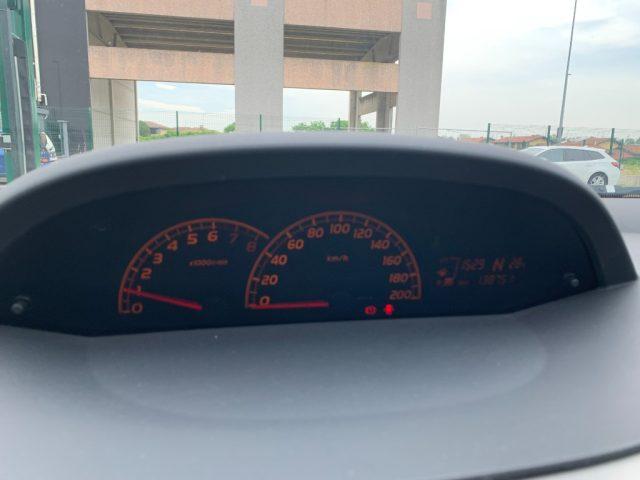 TOYOTA Yaris 1.3 5 porte M-MT Sol