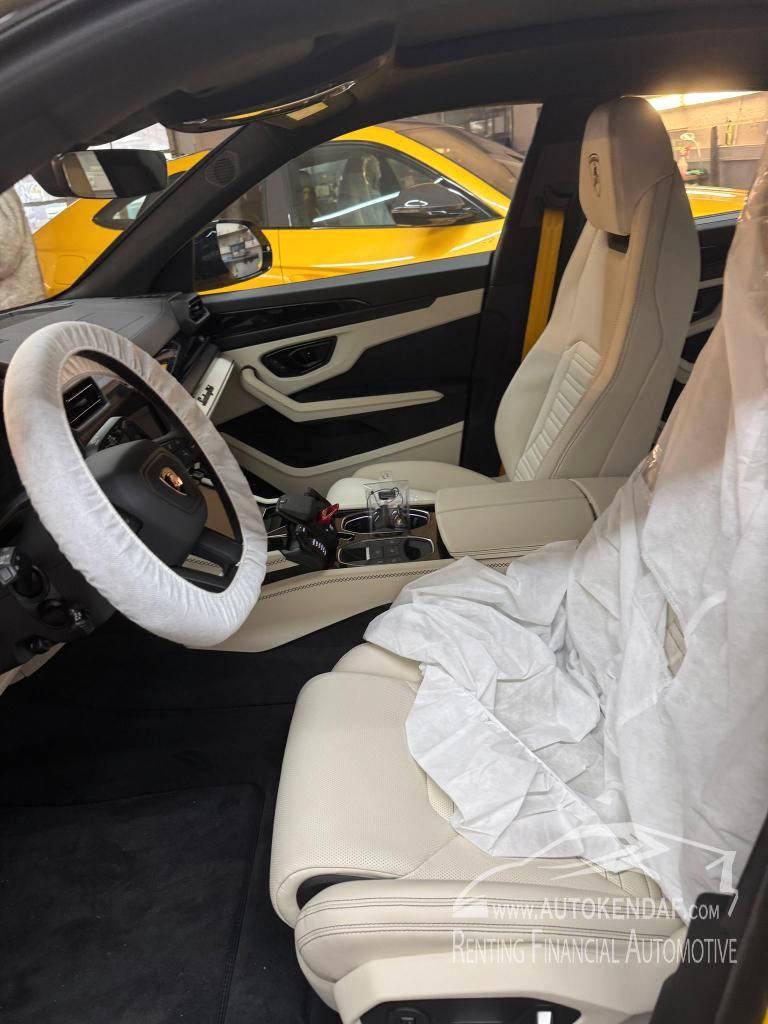 Lamborghini Urus 4.0 V8 phev SE auto