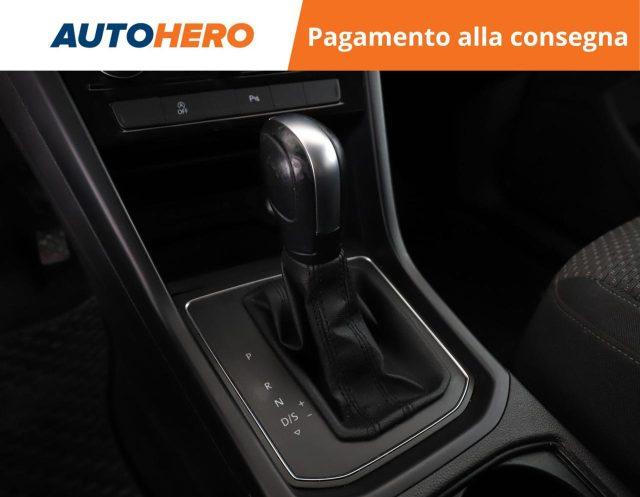 VOLKSWAGEN Touran 2.0 TDI 150 CV SCR DSG Business BlueMotion Technol