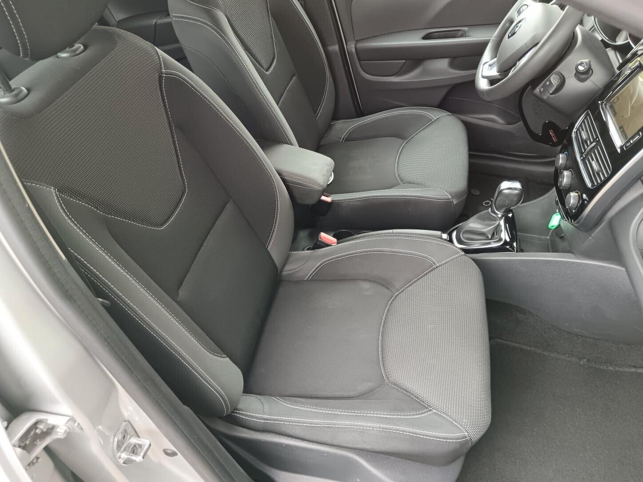 Renault Clio dCi 8V 90 CV EDC 5 porte Moschino Intens CAMBIO AUTOMATICO