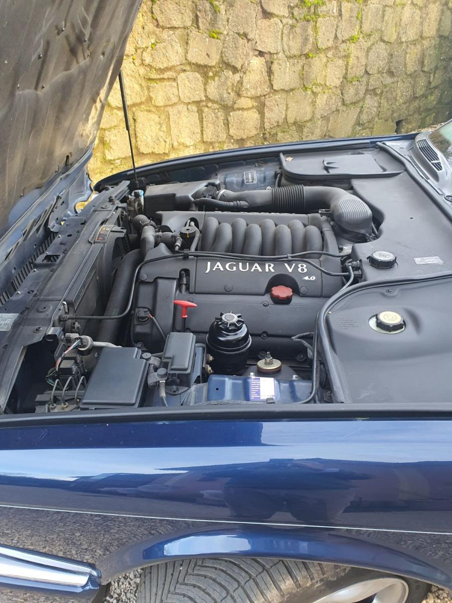 JAGUAR XJ 4.0 Sovereing