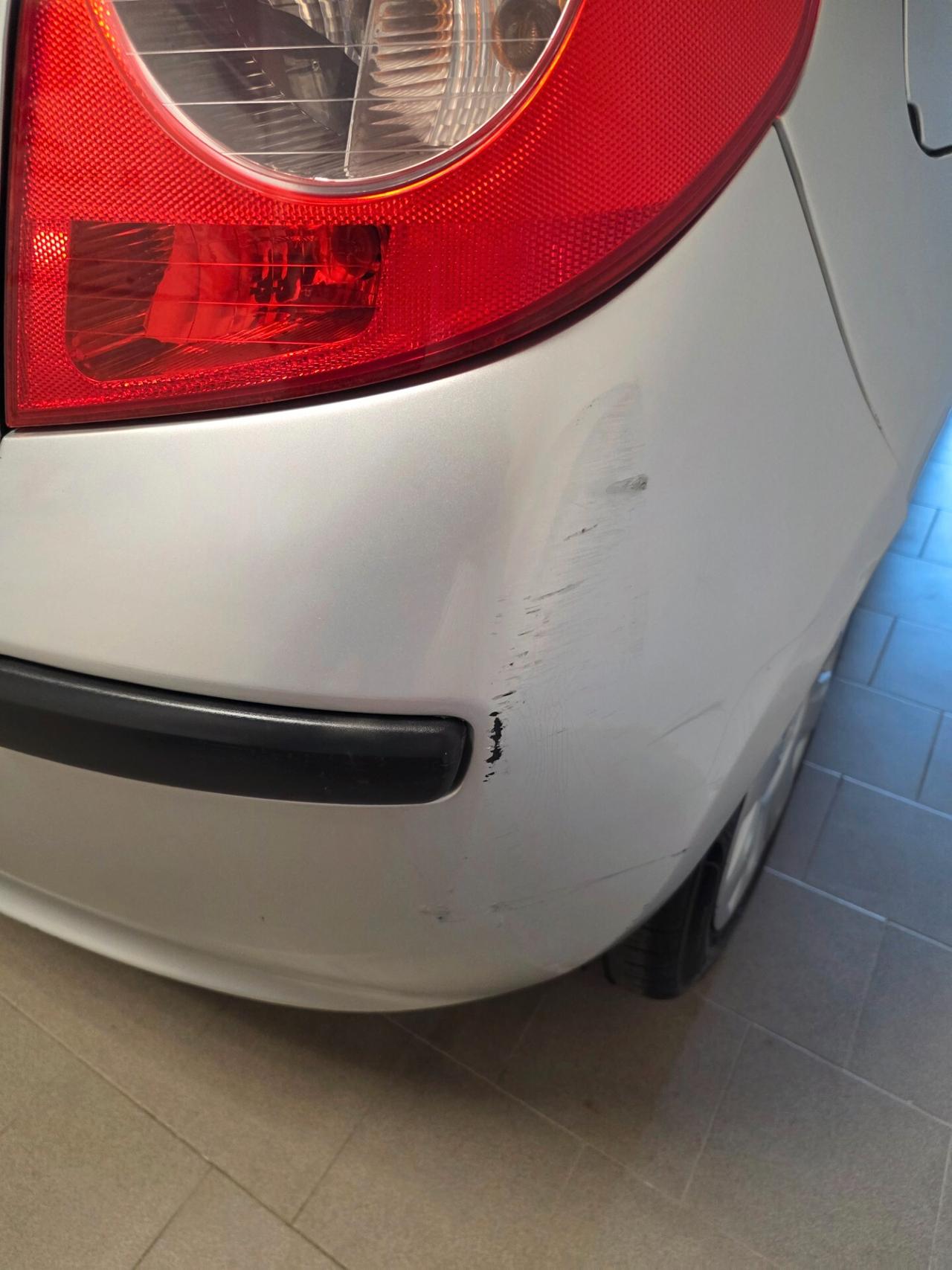 Renault Clio 1.5 dCi 85CV 5 porte Rip Curl