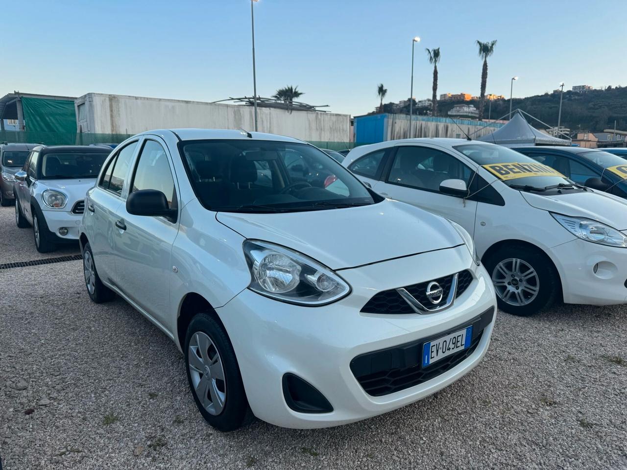 Nissan Micra 1.2 benzina 5 porte Tekna