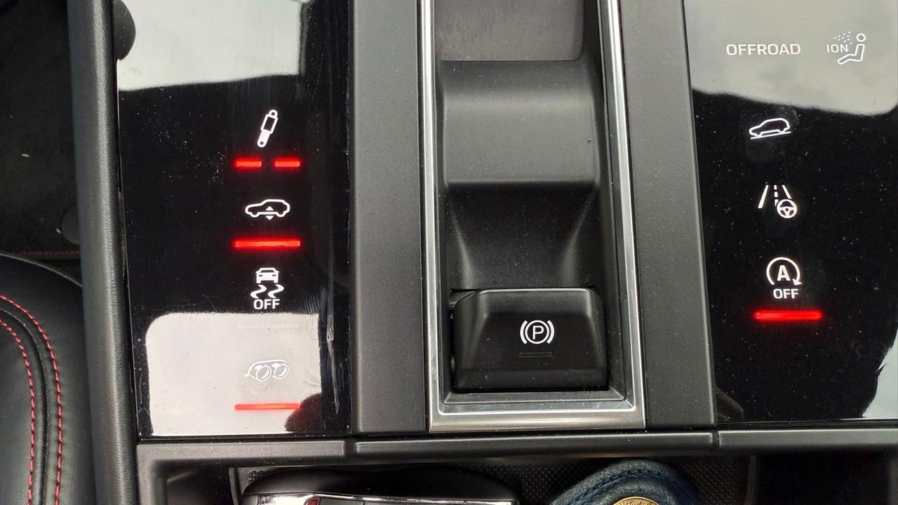 PORSCHE MACAN 2.9 GTS 441CV TETTO 2025