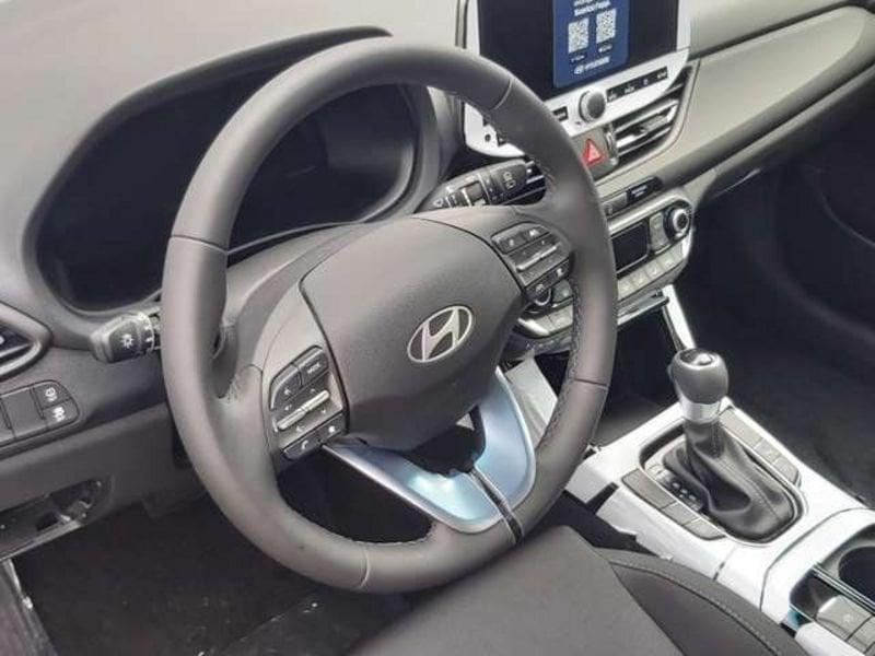 Hyundai i30 5DR PE 1.0T 100CV DCT 48V BUSINESS