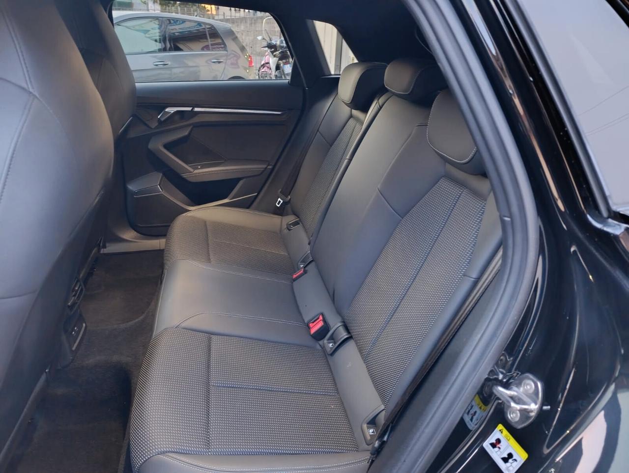 Audi A3 SPB 35 TFSI S line edition