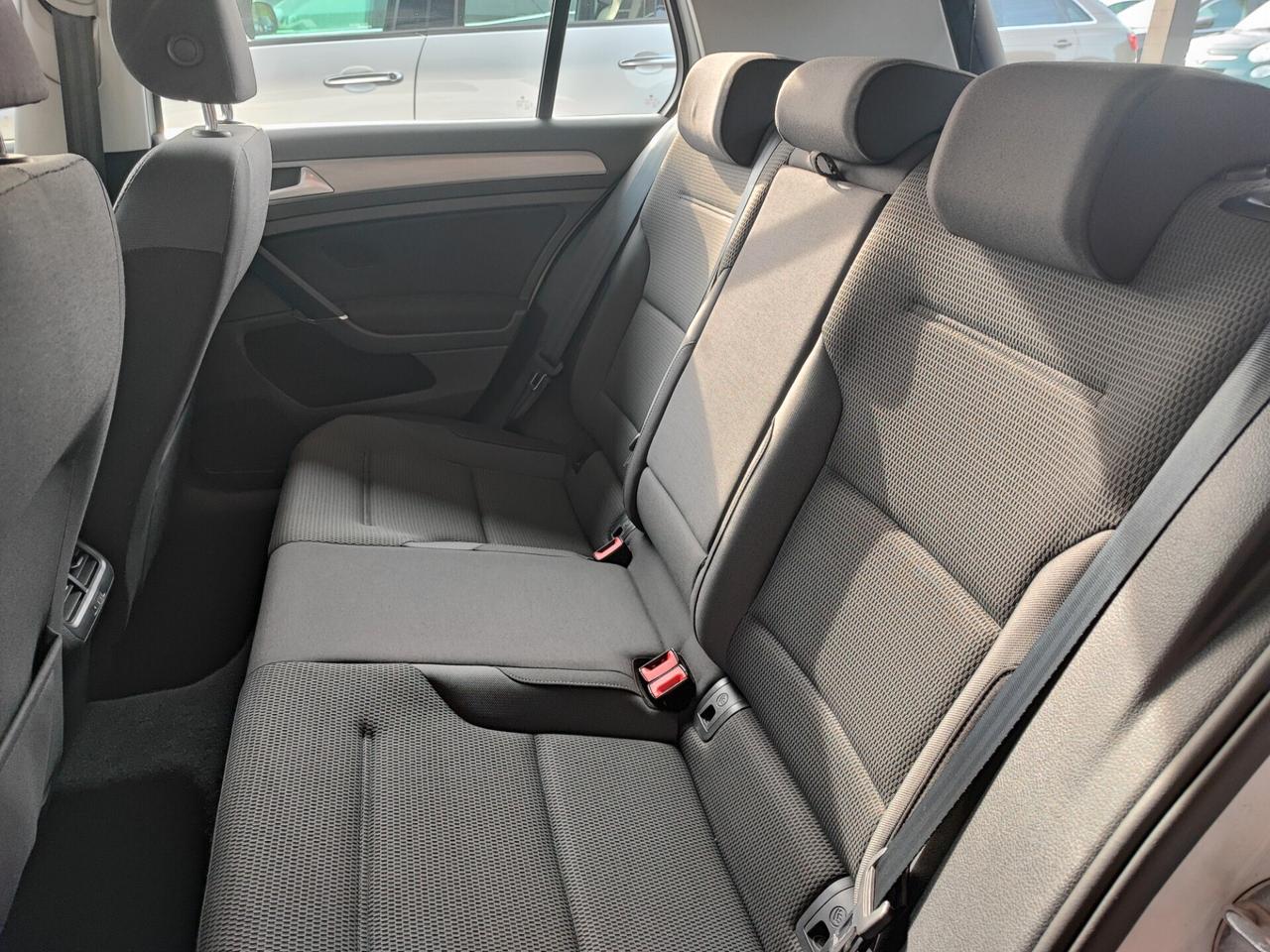 Volkswagen Golf 1.0 TSI 115 CV 5p. Trendline BlueMotion