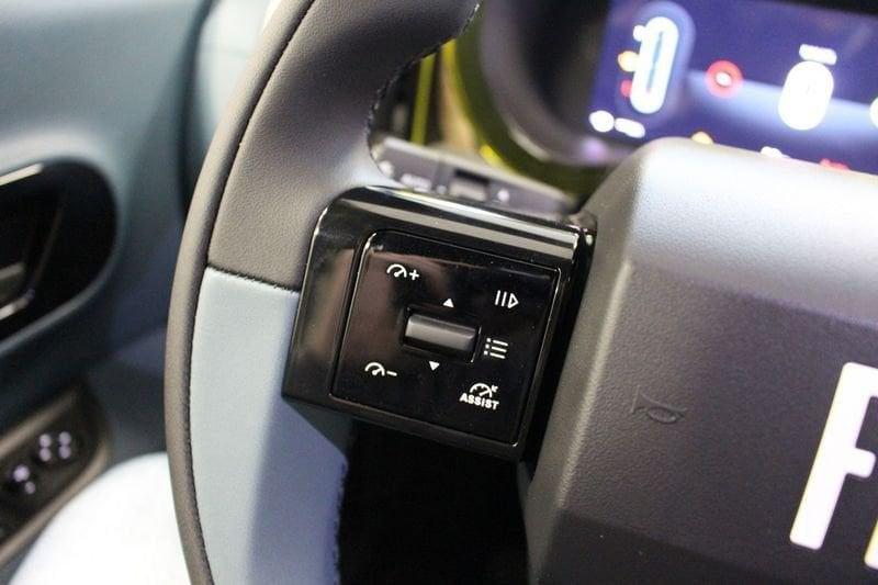 FIAT Grande Panda Hybrid La Prima