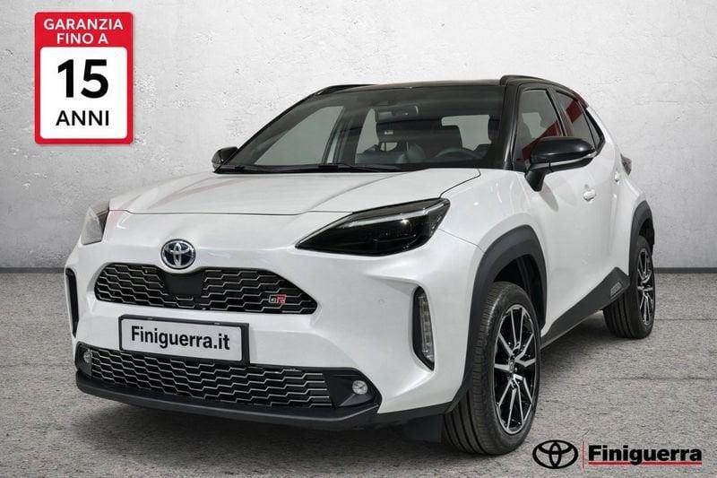 Toyota Yaris Cross 1.5H (130 CV) E-CVT GR Sport con Teck Pack